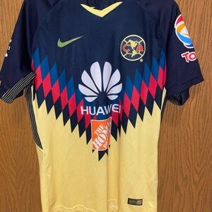 Nike Men’s 2017 Club América Home Soccer Jersey- Size Small